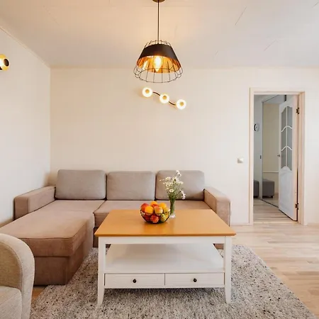 Kuuse 4 Apartment With 2 Bedrooms Haapsalu Extérieur photo